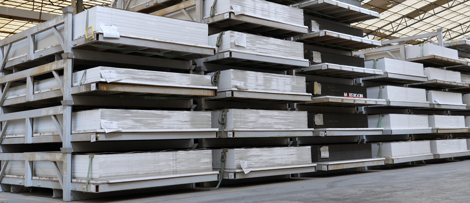 MOREROOM STONE warehouse porcelain slabs